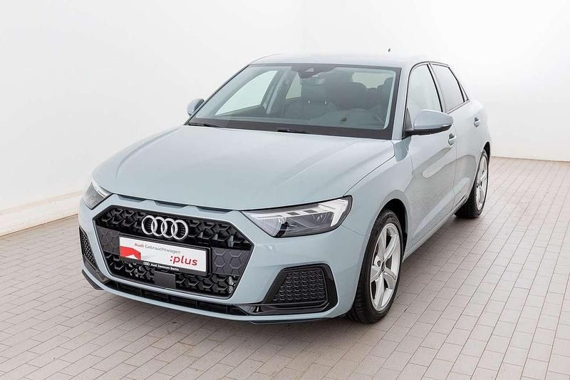 Gebraucht Audi A1 Advanced Plus 95 PS (69 kW) 2025 Pfeilgrau perleffekt Kleinwagen