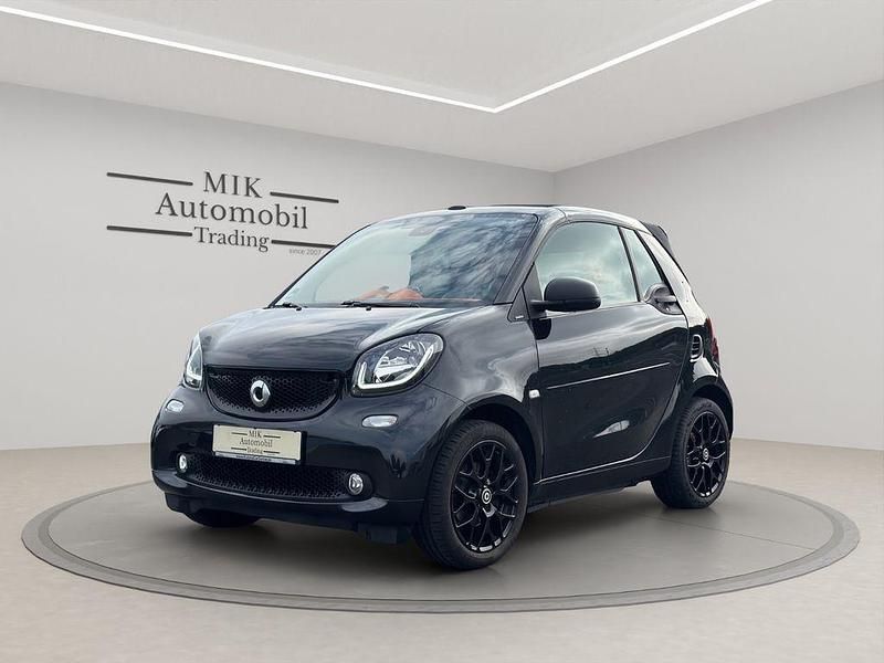 Schwarz Gebraucht 2019 Smart ForTwo Cabrio Passion Cabrio | 13.950 € (Fairer Preis) - Bild 1/4