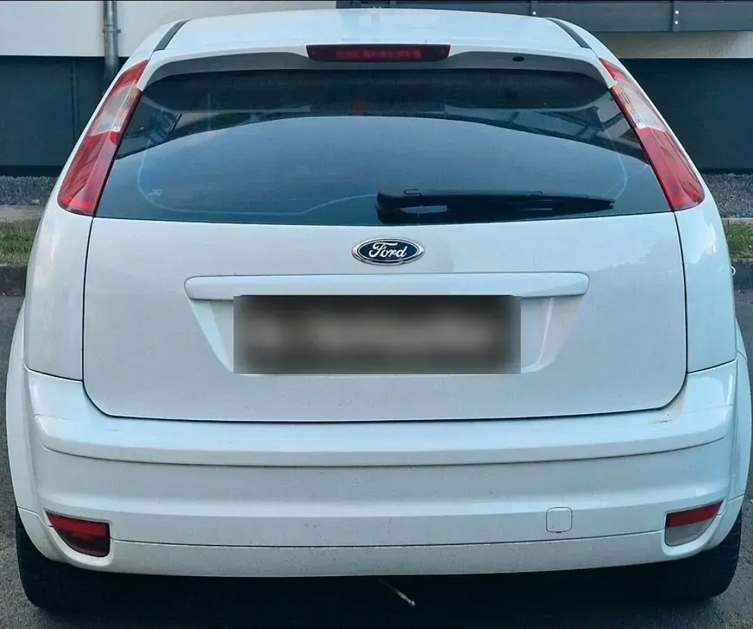 Brugt Ford Focus 125 HK (91 kW) 2007 Hvid Sedan