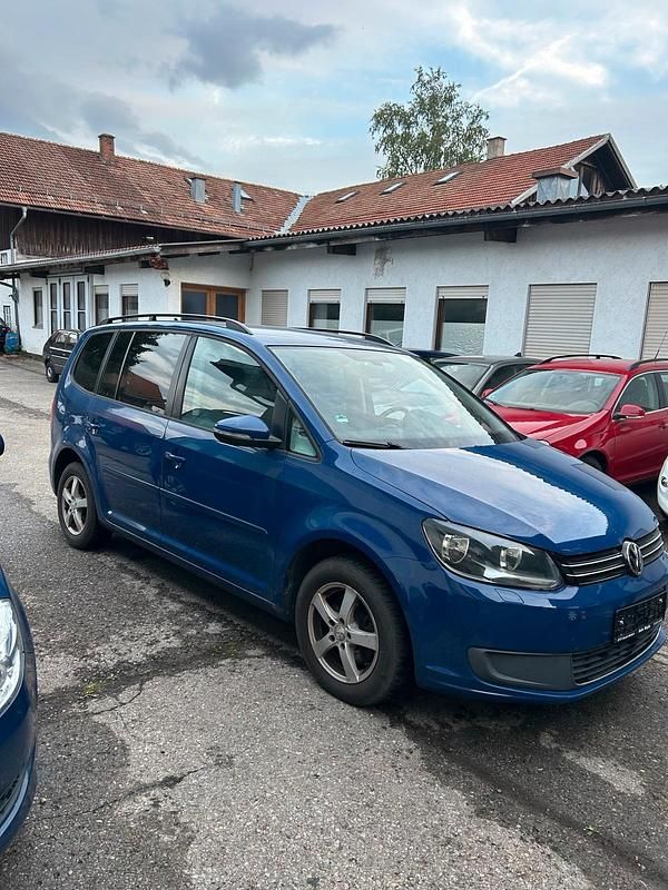 Blau Gebraucht 2011 VW Touran Van / Kleinbus | 5.850 € - Bild 1/4