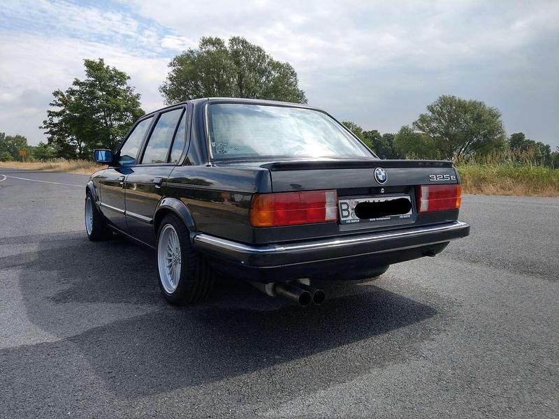 Gebraucht BMW 325 Shadowline 129 PS (94 kW) 1987 Limousine