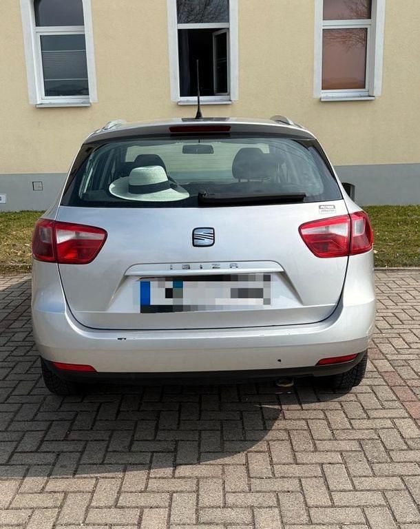 Gebraucht Seat Ibiza Style 105 PS (77 kW) 2011 Silber Limousine