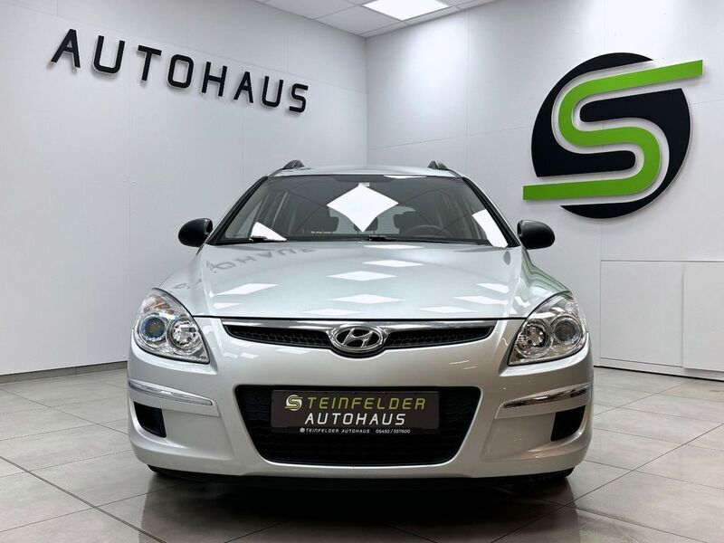 Gebraucht Hyundai i30 Edition+ 126 PS (92 kW) 2009 Silber Kombi