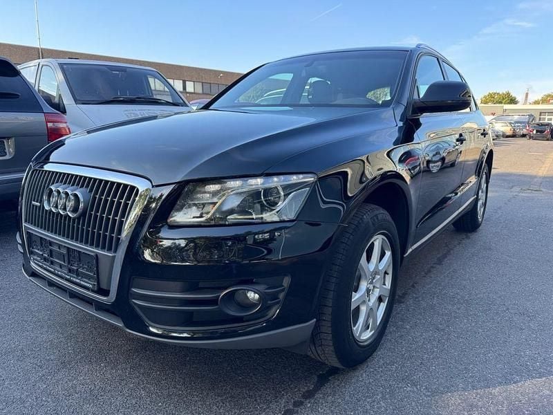Schwarz Gebraucht 2011 Audi Q5 Design SUV | 8.390 € (Guter Preis) - Bild 1/4