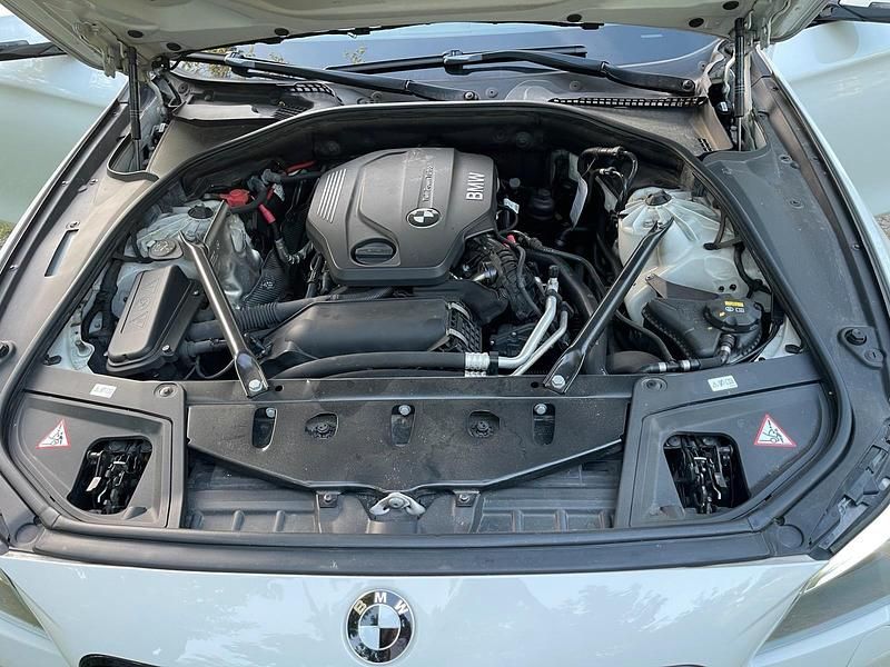 Gebraucht BMW 520 190 PS (139 kW) 2014 Weiß Kombi