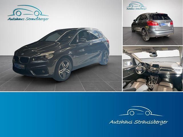 Grau Gebraucht 2017 BMW 218 Active Tourer Sport Line Van / Kleinbus | 13.190 € (Guter Preis) - Bild 1/4