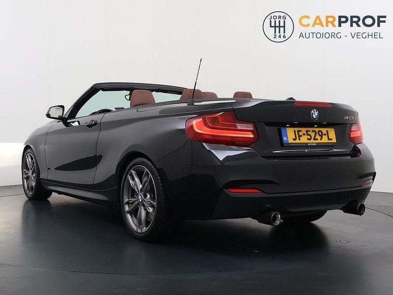 Gebraucht BMW M235 Executive 326 PS (239 kW) 2016 Schwarz Cabrio