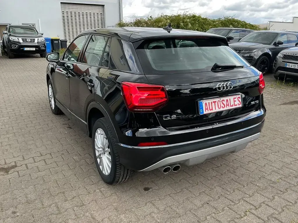 Gebraucht Audi Q2 Business 150 PS (110 kW) 2020 Schwarz SUV