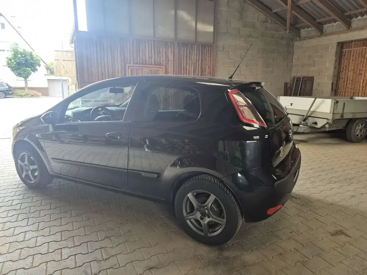 Gebraucht Fiat Punto Evo Active 77 PS (56 kW) 2010 Kleinwagen