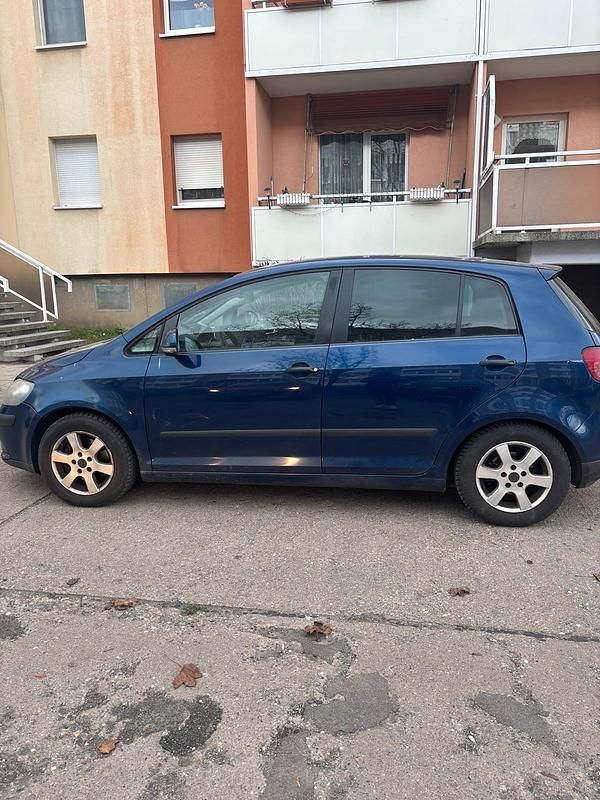 Gebraucht VW Golf IV 116 PS (85 kW) 2005 Blau Kleinwagen