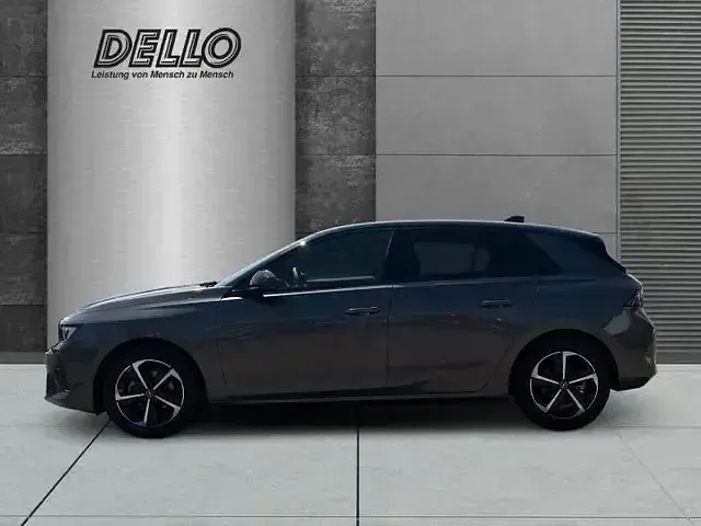 Gebraucht Opel Astra 131 PS (96 kW) 2025 Grau Kleinwagen