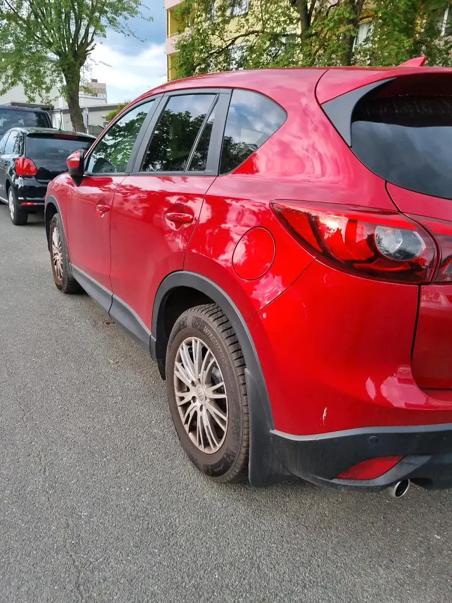 Używany Mazda CX-5 150 KM (110 kW) 2017 Czerwony SUV
