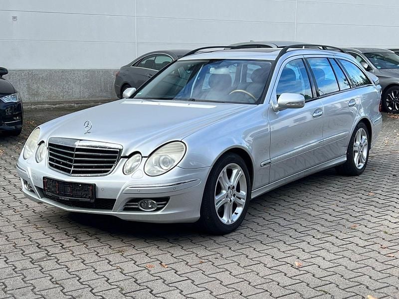 Silber Gebraucht 2006 Mercedes E320 Kombi | 4.999 € (Guter Preis) - Bild 1/4