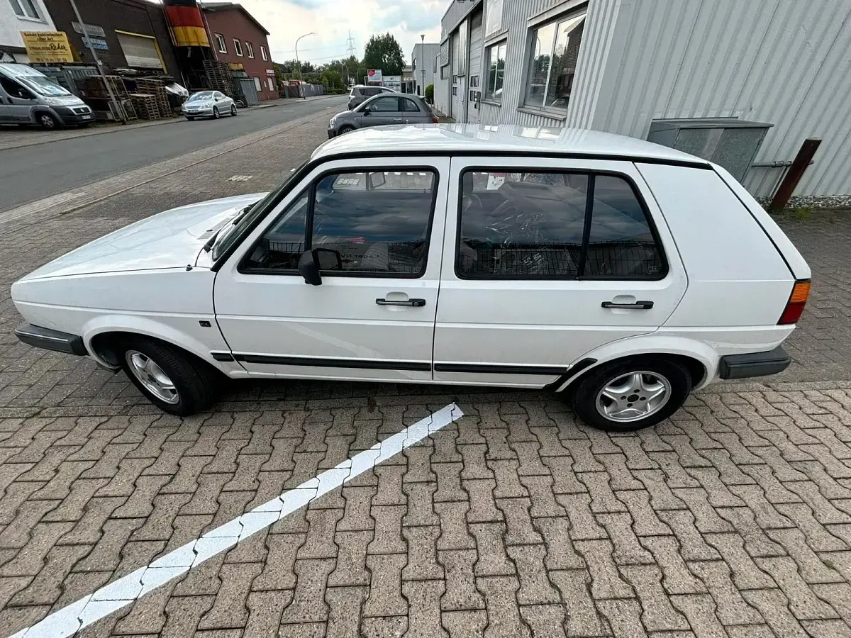 Gebraucht VW Golf II 72 PS (52 kW) 1986 Weiß Kleinwagen