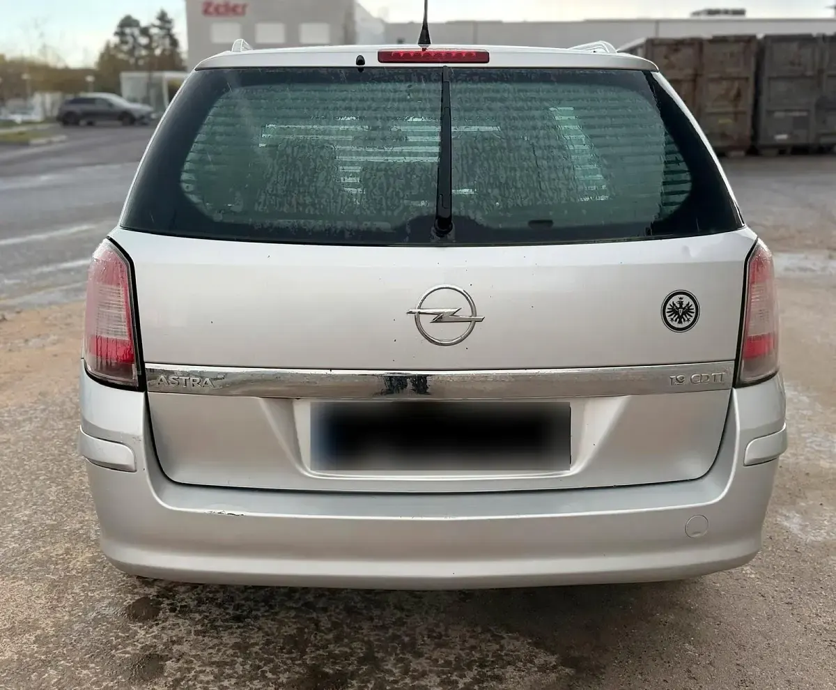 Occasion Opel Astra 101 ch (74 kW) 2007 Argent Break