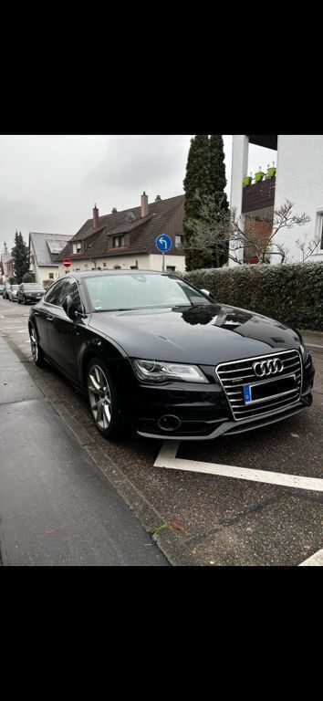 Schwarz Gebraucht 2013 Audi A7 Sportback S-Line Kleinwagen | 18.590 € (Etwas zu teuer) - Bild 1/4