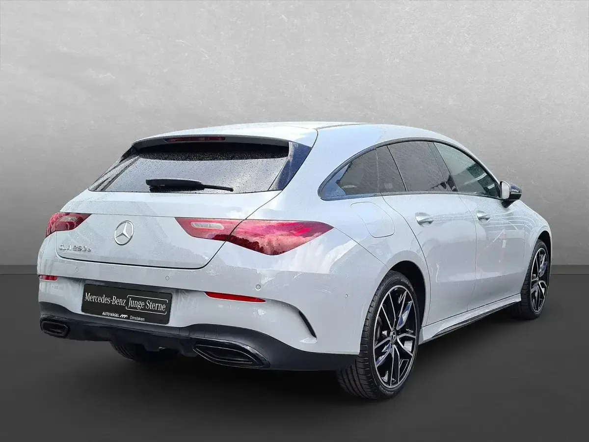 Gebraucht Mercedes CLA250 AMG 163 PS (119 kW) 2025 Andere Coupé