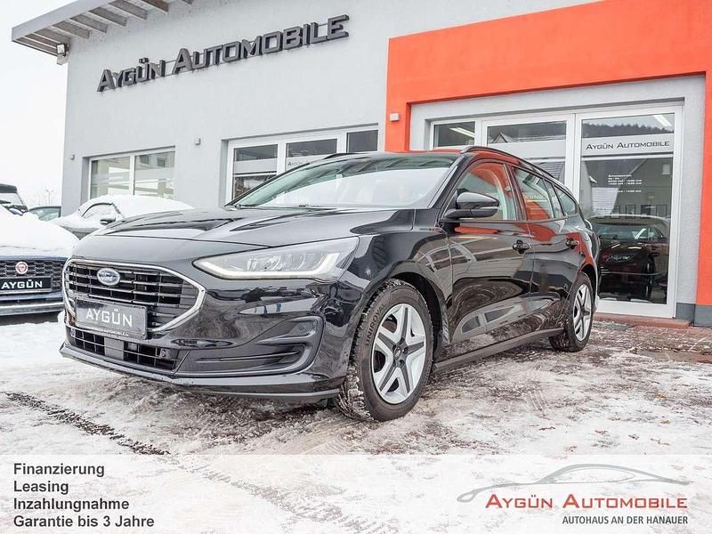 Gebraucht Ford Focus Cool & Connect 120 PS (88 kW) 2022 Schwarz Kombi