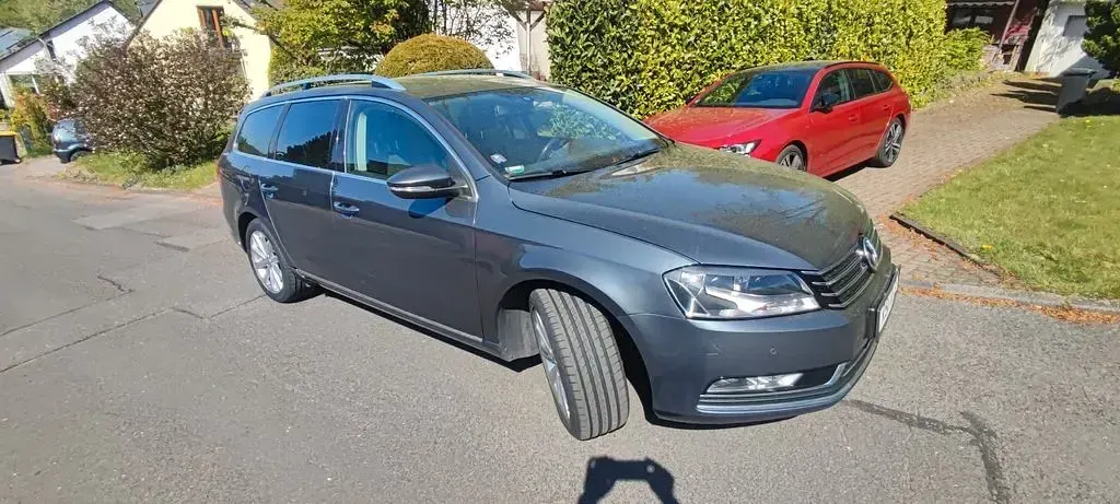 Gebraucht VW Passat 150 PS (110 kW) 2014 Grau Kombi