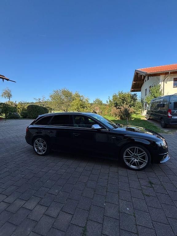 Schwarz Gebraucht 2009 Audi S4 Sport Kombi | 17.500 € (Fairer Preis) - Bild 1/4
