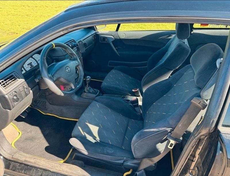 Gebraucht Opel Calibra Edition 116 PS (85 kW) 1996 Schwarz Coupé