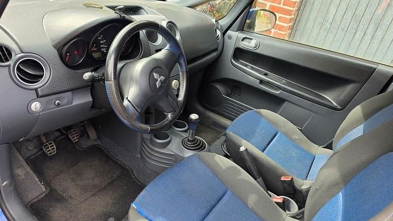 Gebraucht Mitsubishi Colt Motion 75 PS (55 kW) 2006 Blau Limousine