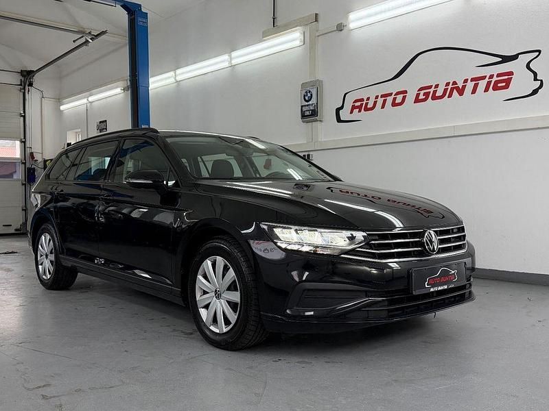Schwarz Gebraucht 2022 VW Passat Kombi | 22.898 € (Guter Preis) - Bild 1/4