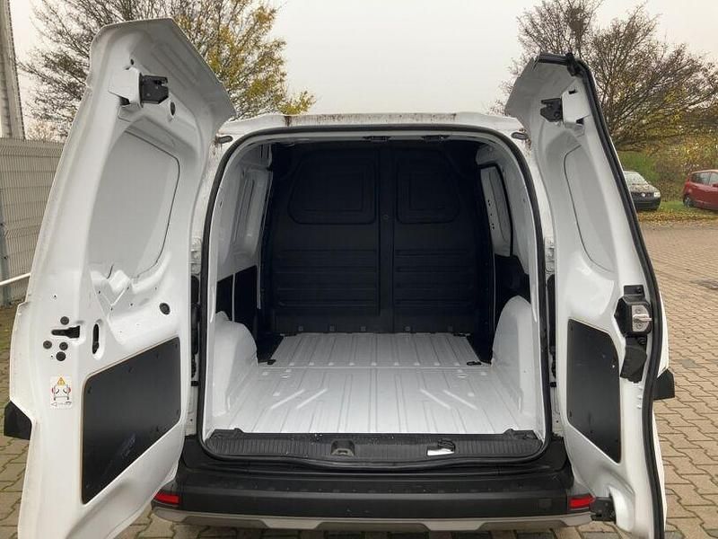 Gebraucht Renault Rapid 55 PS (40 kW) 2023 Weiss Limousine