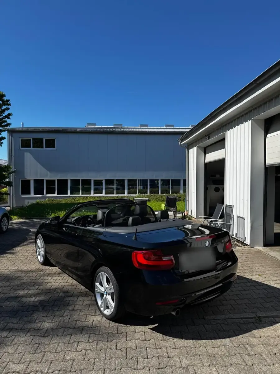 Gebraucht BMW 220 183 PS (134 kW) 2014 Schwarz Cabrio