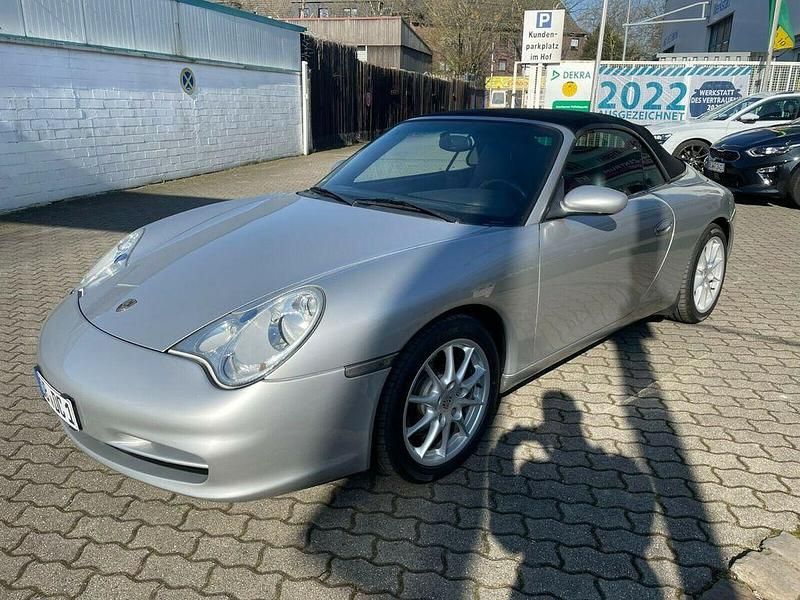 Gebraucht Porsche 996 320 PS (235 kW) 2002 Silber Cabrio