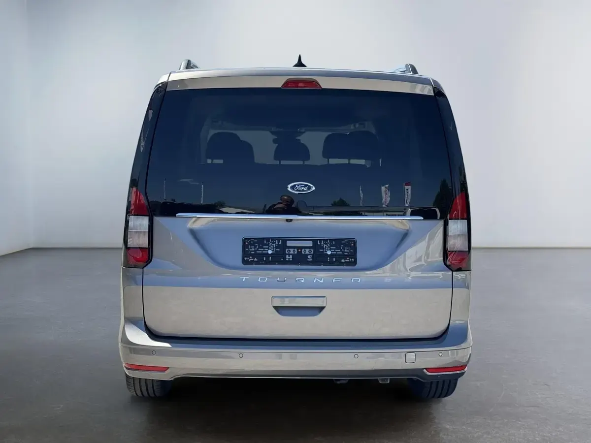 Neu Ford Grand Tourneo Connect Titanium 116 PS (85 kW) 2026 Dusky silber metallic Van / Kleinbus