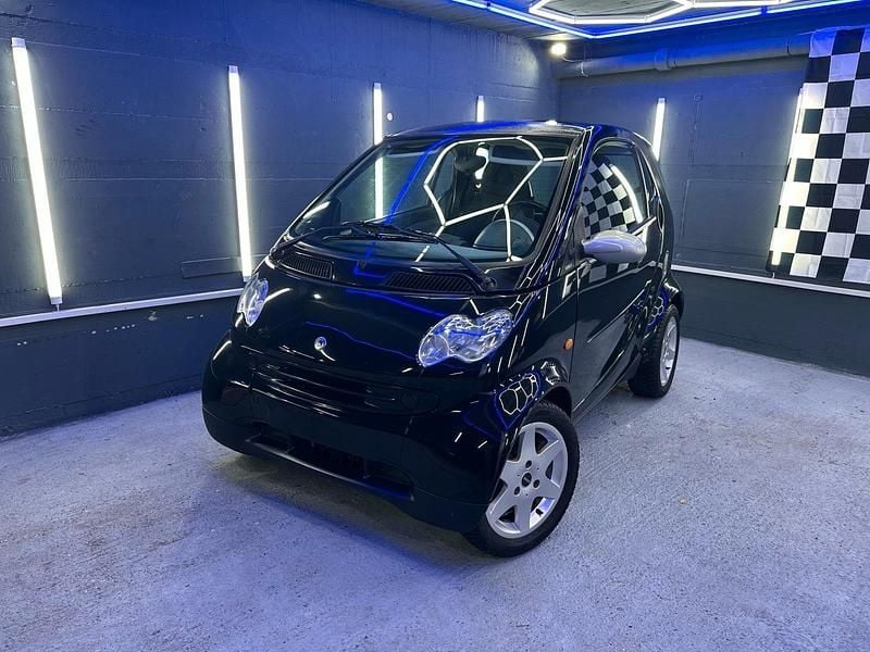 Schwarz Gebraucht 2005 Smart ForTwo Coupé Kleinwagen | 1.099 € (Superpreis) - Bild 1/4