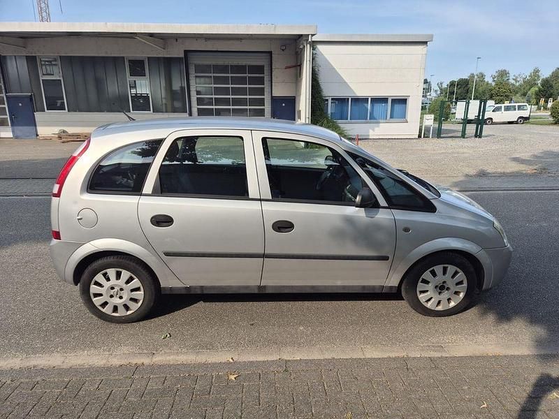 Gebraucht Opel Meriva Cosmo 87 PS (63 kW) 2004 Van / Kleinbus