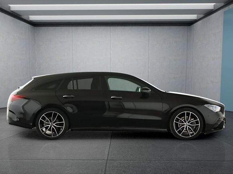 Gebraucht Mercedes CLA200 150 PS (110 kW) 2025 Schwarz Limousine