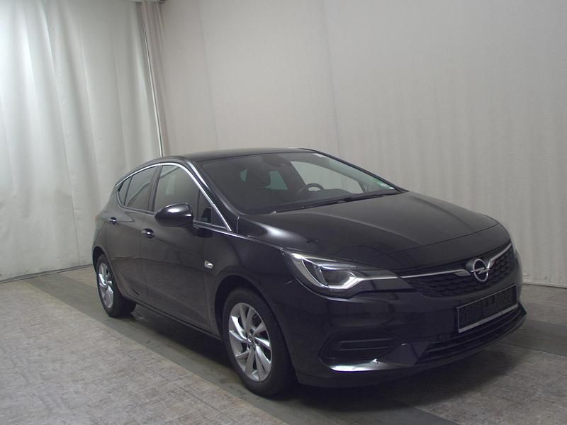 Gebraucht Opel Astra Elegance 122 PS (89 kW) 2021 Schwarz Limousine