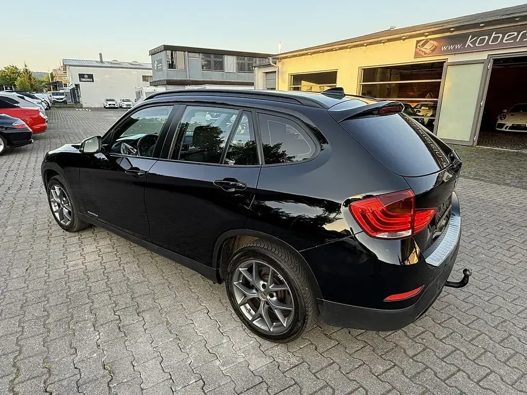 Gebraucht BMW X1 143 PS (105 kW) 2014 Schwarz SUV