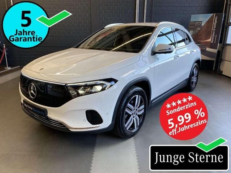 Polarweiß Gebraucht 2024 Mercedes EQA350 Progressive SUV | 37.280 € (Fairer Preis) - Bild 1/4