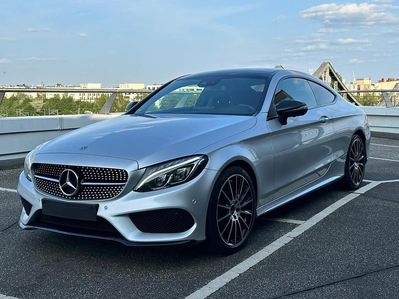 Gebraucht 2017 Mercedes C220 AMG Coupé | 17.900 € (Fairer Preis) - Bild 1/4