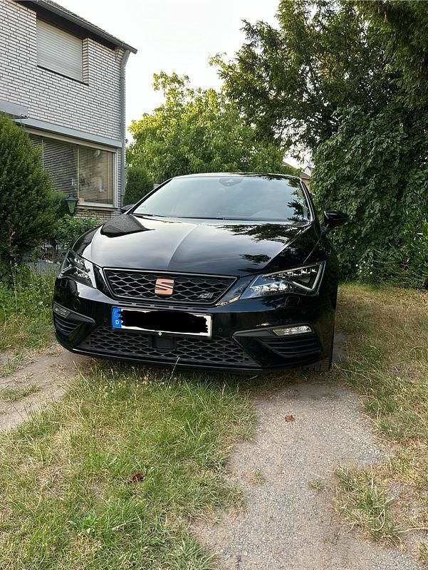 Schwarz Gebraucht 2020 Cupra Leon Limousine | 24.500 € (Guter Preis) - Bild 1/4