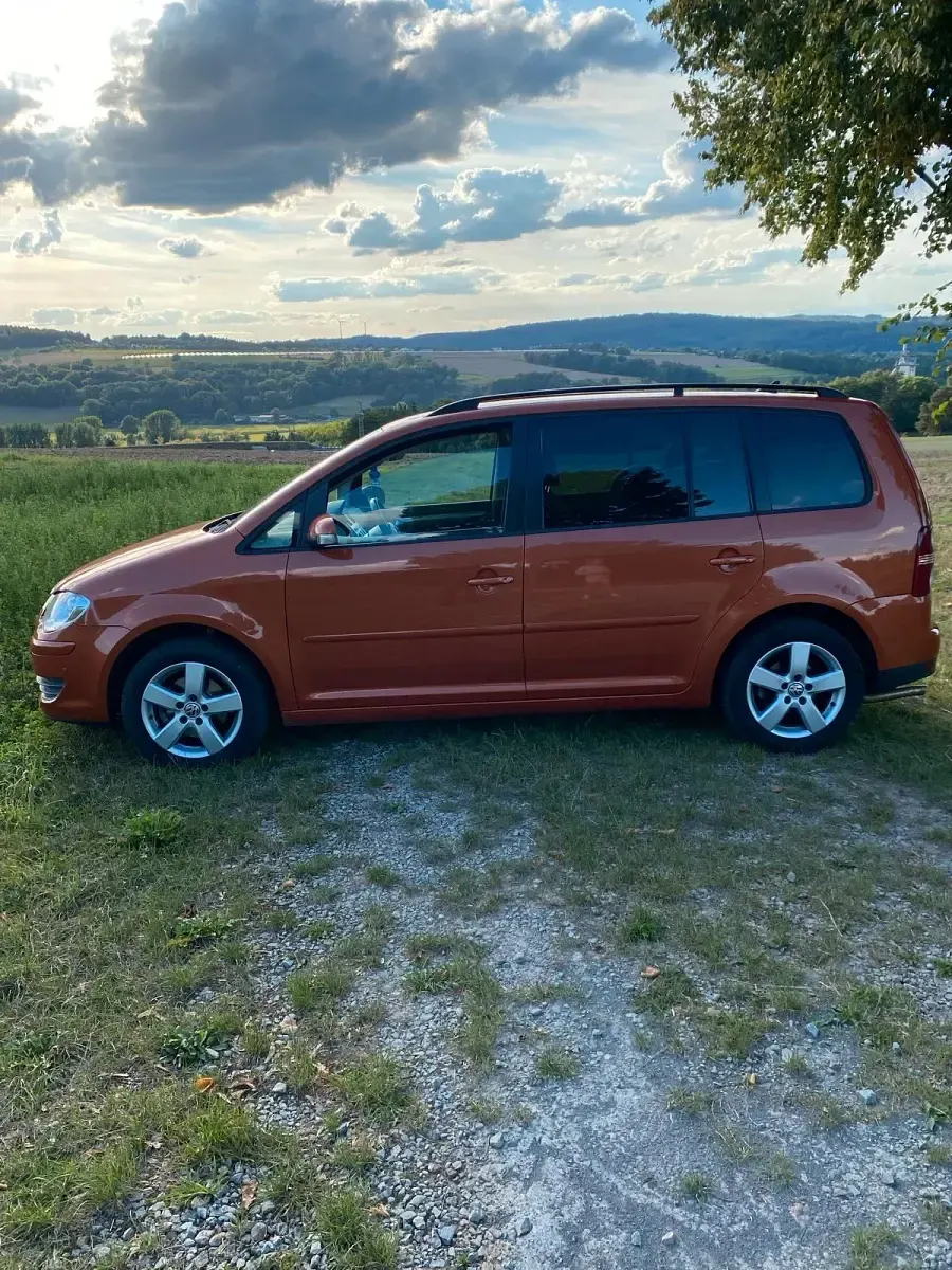 Brugt VW Touran 105 HK (77 kW) 2008 Orange MPV