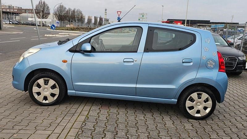 Gebraucht Suzuki Alto 68 PS (50 kW) 2012 Kleinwagen