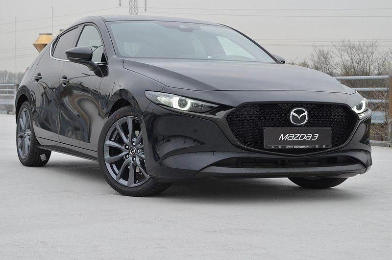 Schwarz Neu 2025 Mazda 3 Homura-Line Limousine | 26.580 € - Bild 1/1