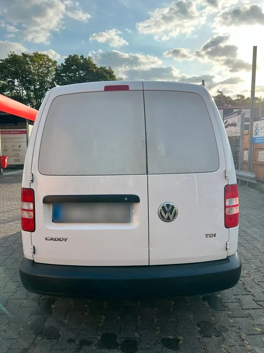 Gebraucht VW Caddy 102 PS (75 kW) 2012 Weiß Van / Kleinbus