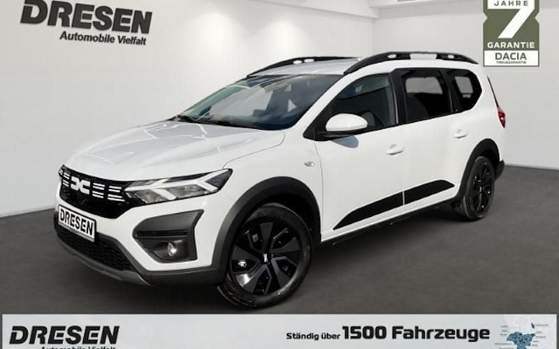 Neu Dacia Duster Expression 158 PS (116 kW) 2025 Weiß SUV