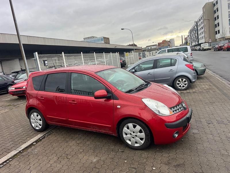 Gebraucht Nissan Note Acenta 88 PS (64 kW) 2008 Rot Van / Kleinbus