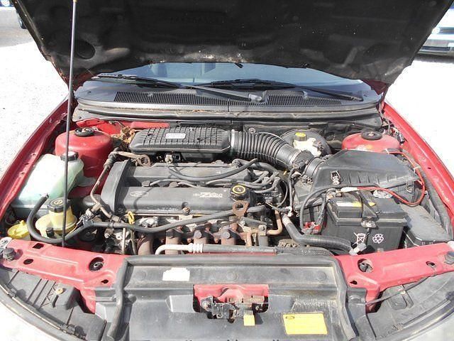 Gebraucht Ford Mondeo 131 PS (96 kW) 1999 Rot metallic Limousine