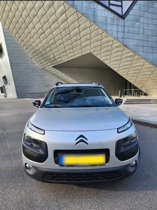 Używany Citroën C4 Shine 92 KM (67 kW) 2015 Srebrny SUV