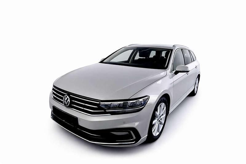 Gebraucht VW Passat GTE 156 PS (114 kW) 2021 Grau Kombi