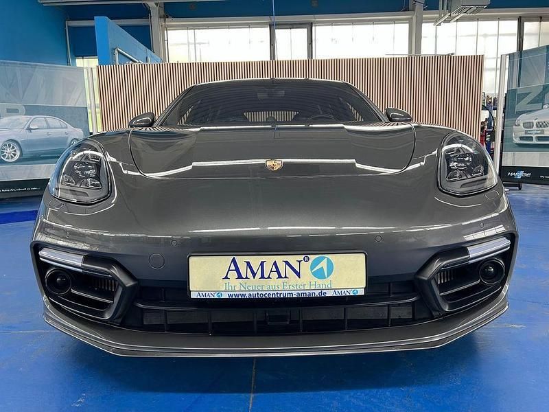 Grau Gebraucht 2017 Porsche Panamera Turbo Limousine | 70.000 € (Fairer Preis) - Bild 1/4