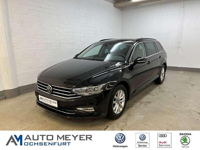 Deep black perleffekt Gebraucht 2023 VW Passat Business Kombi | 29.470 € (Etwas zu teuer) - Bild 1/4